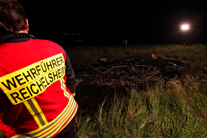 Illustration for article titled Goodyear Blimp Crash Aftermath Photos